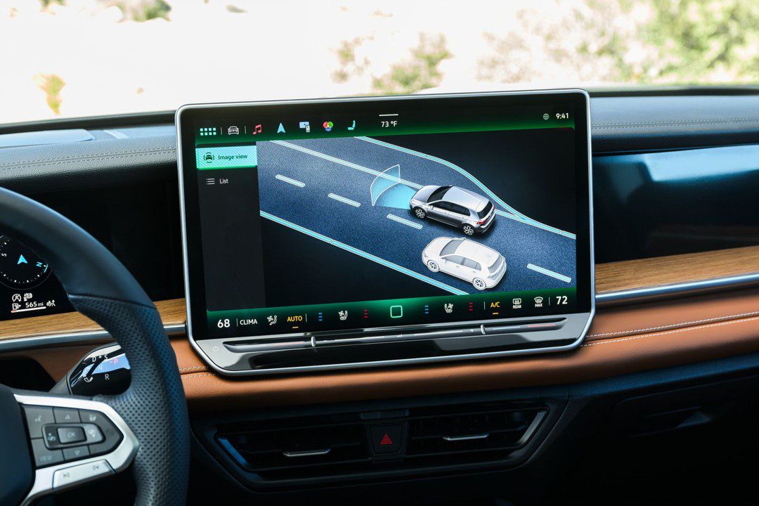 VOLKswagen hà nội giới thiệu công nghệ iq drive và iq light 2