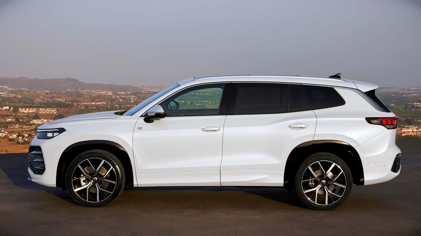 So sánh Volkswagen Tiguan 2026 và Volkswagen Tayron thế hệ mới